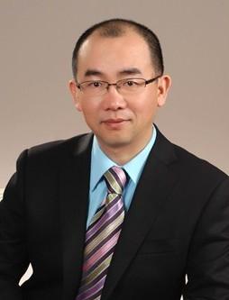 陈震